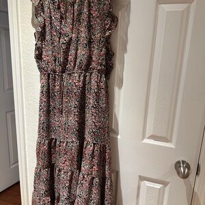 BB Dakota Floral Maxi Dress